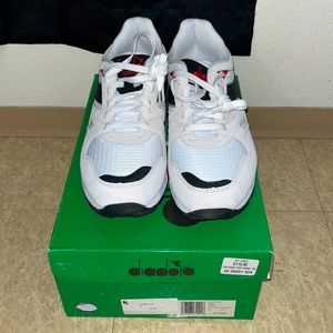 Diadora Trap Phone “Comfort”  White/High Rise/Black 10M